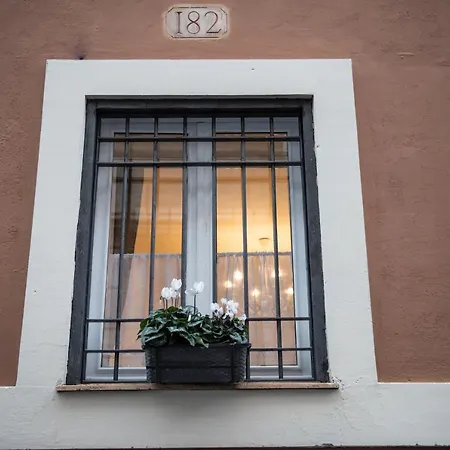 Sweet Arco Farnese Roma